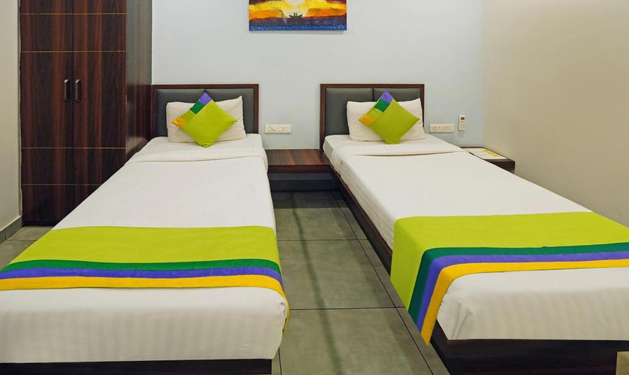 Treebo Lazystay Grand Patia بوهفانيشفار المظهر الخارجي الصورة