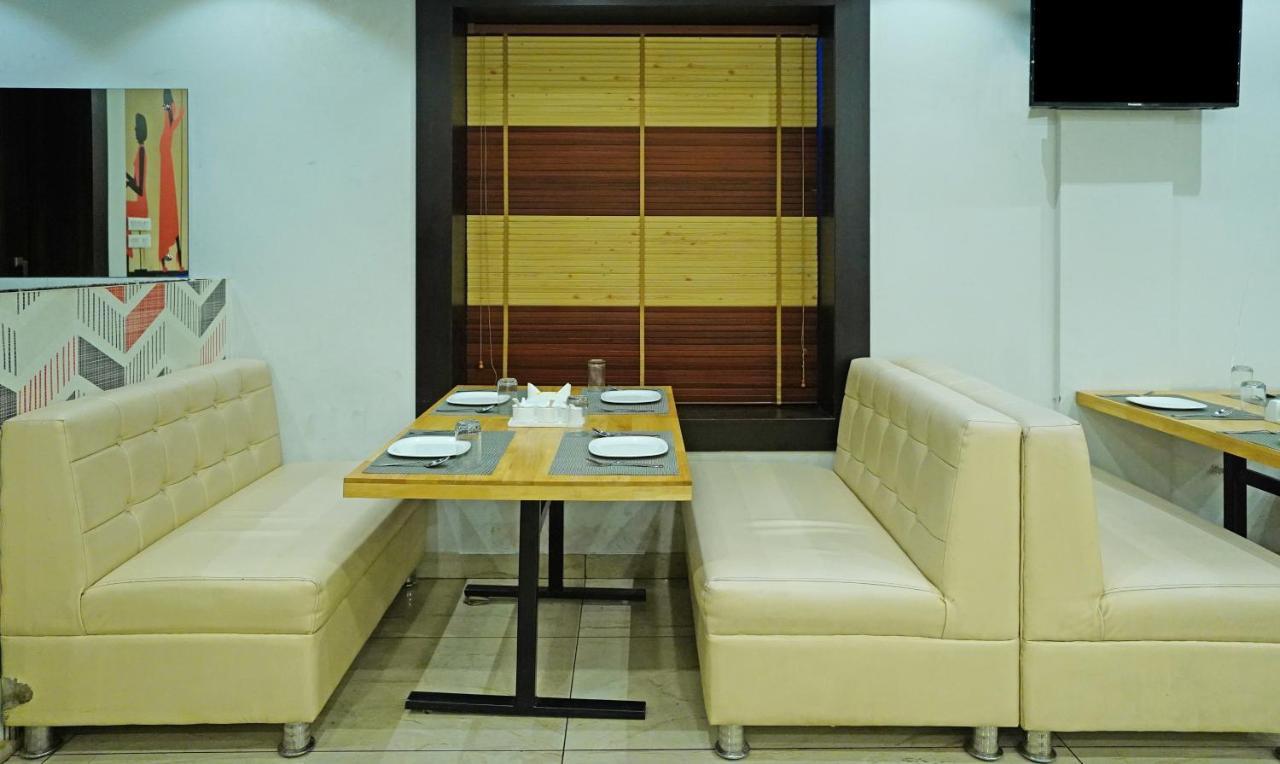 Treebo Lazystay Grand Patia بوهفانيشفار المظهر الخارجي الصورة