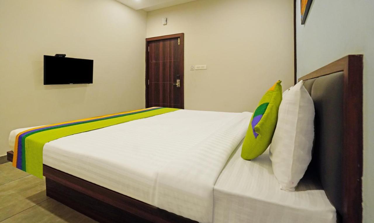 Treebo Lazystay Grand Patia بوهفانيشفار المظهر الخارجي الصورة